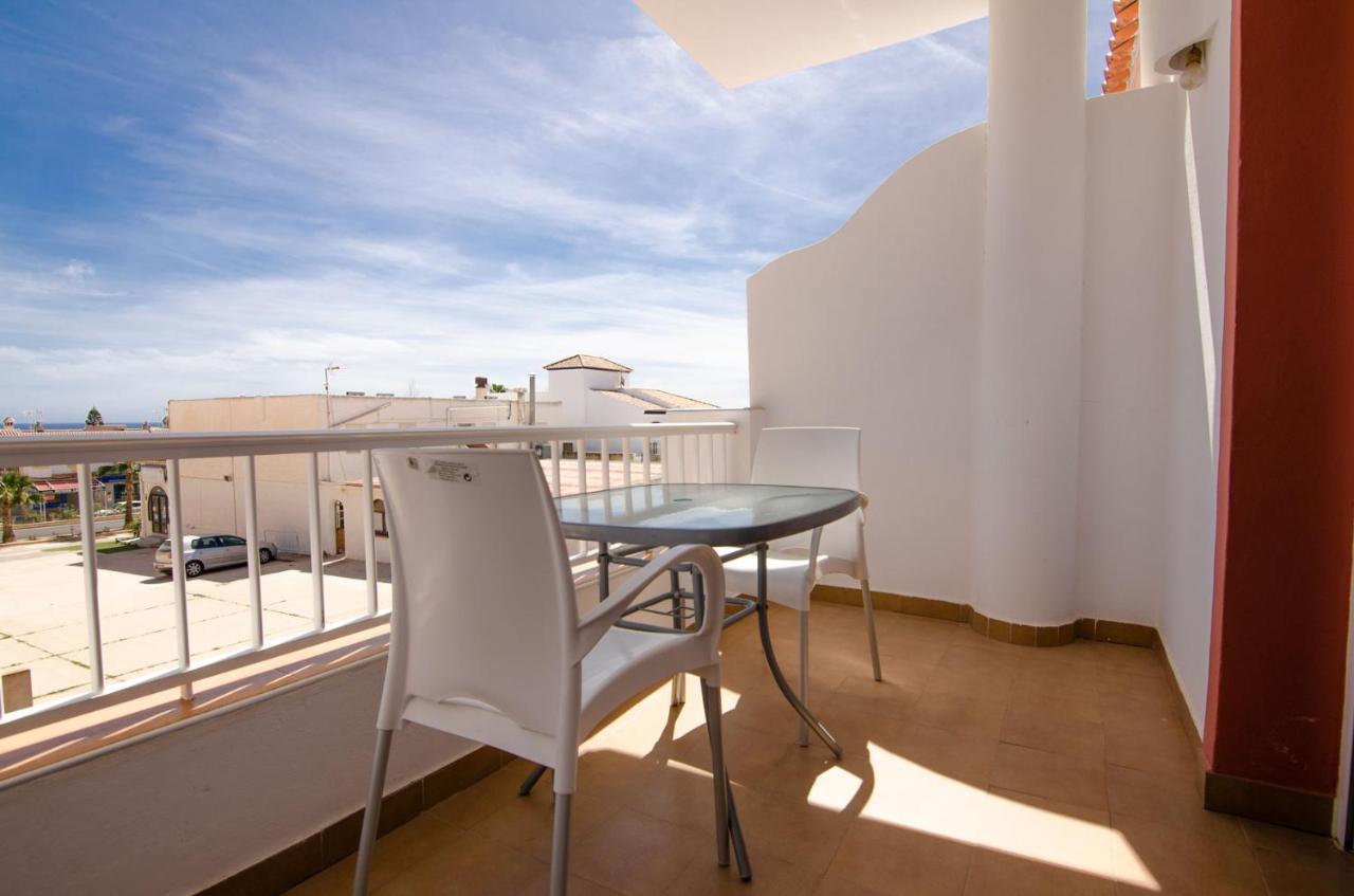 Hostal Manolo Garrucha Εξωτερικό φωτογραφία