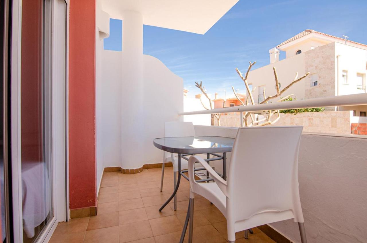 Hostal Manolo Garrucha Εξωτερικό φωτογραφία